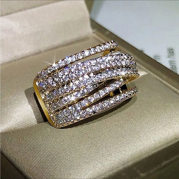 💛18k Gold Wide Band Micro Pave Cz Diamond Crisscross stacked Diamond Ring - Picture 5 of 16